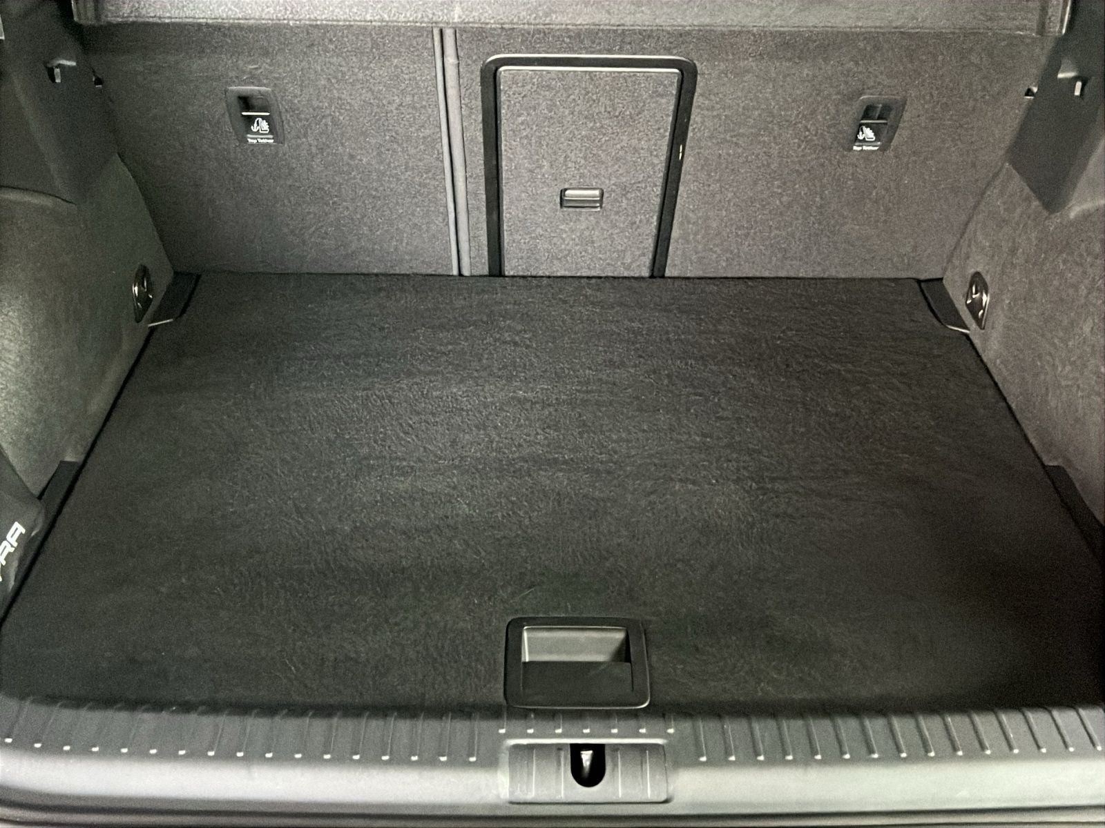 Cupra Formentor VZ 4D AHK Pano LED LM 19" Navi RFK ACC