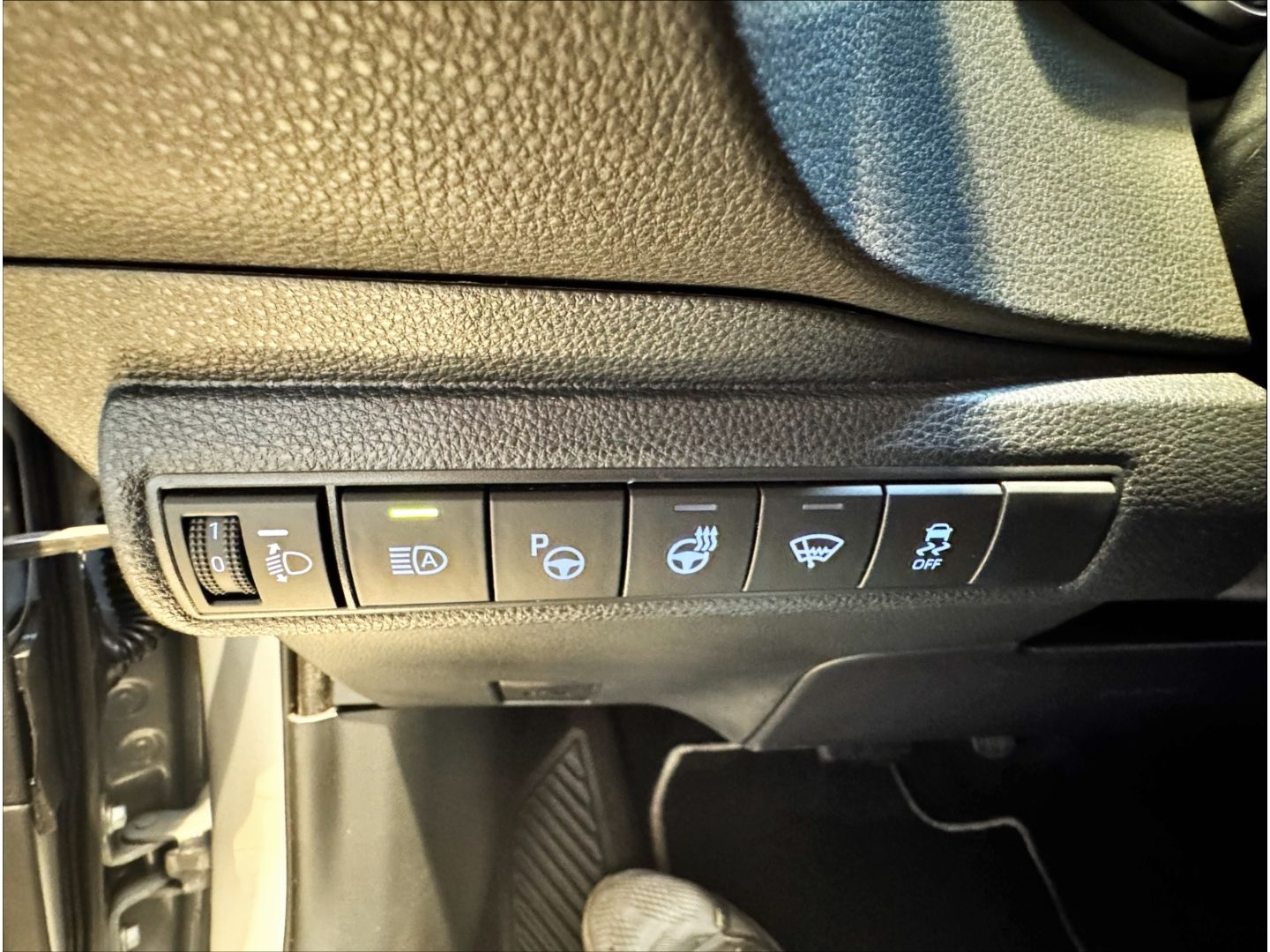 Toyota Corolla Touring Sports Hybrid Team D AppleCarPla