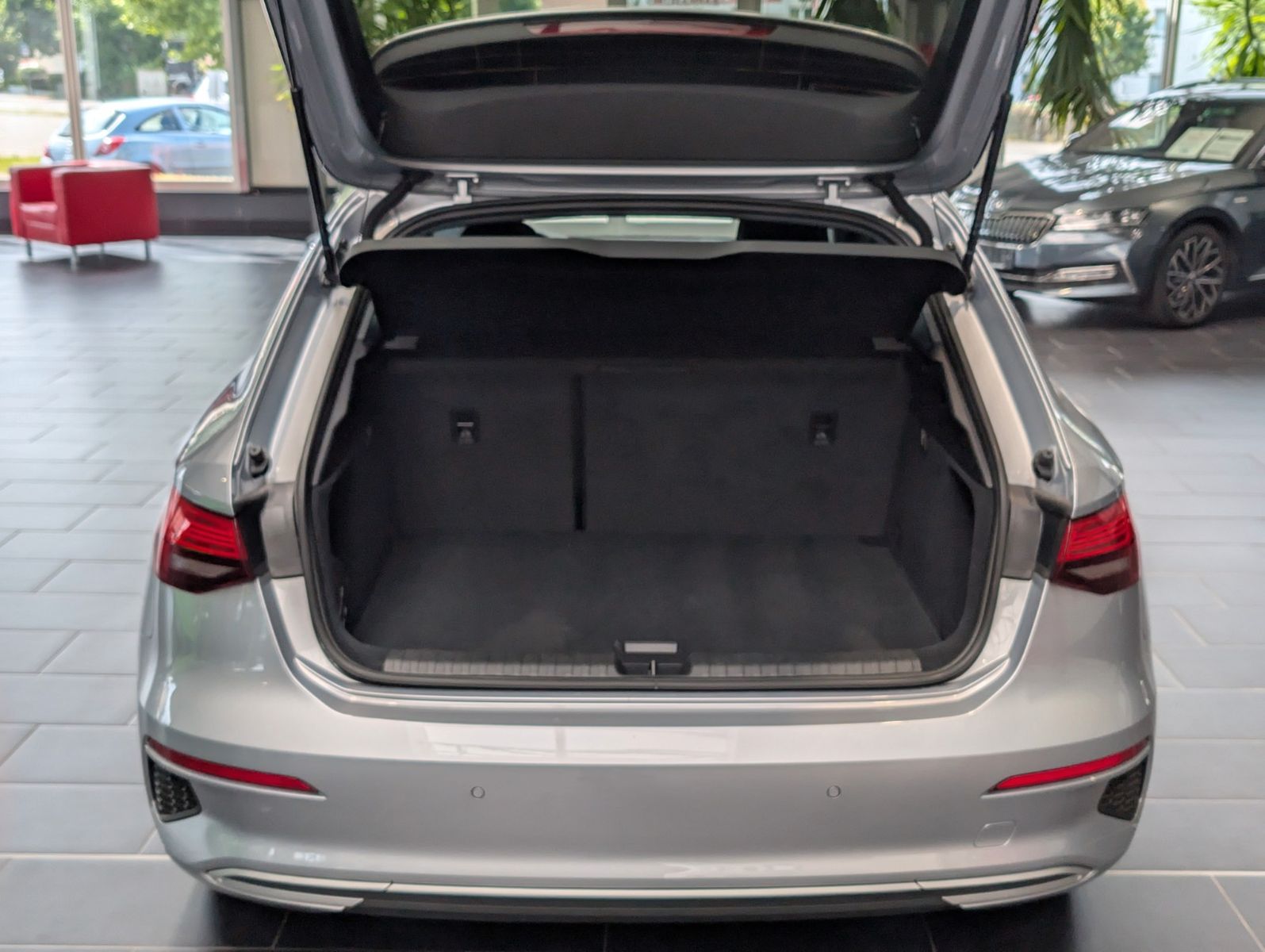 Audi A3 35 TDI Sportback S tronic advanced - Samsaru's Car Outlet