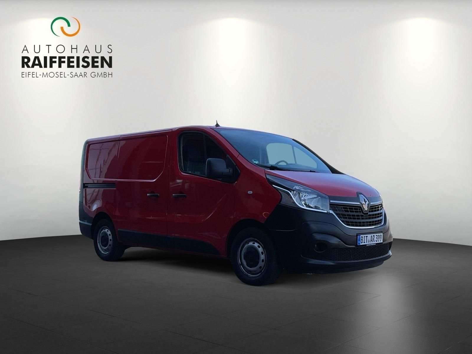 Renault Trafic - Samsaru's Car Outlet