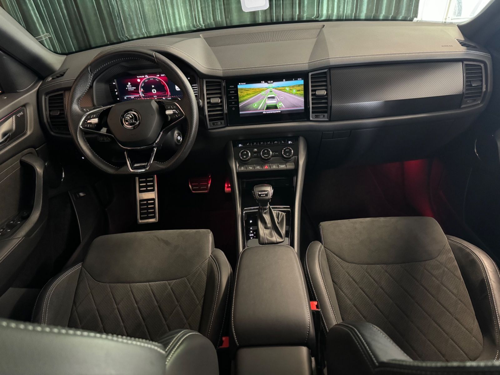 Skoda Kodiaq Sportline 4x4°Canton°Pano°ACC°AHK°360°LED