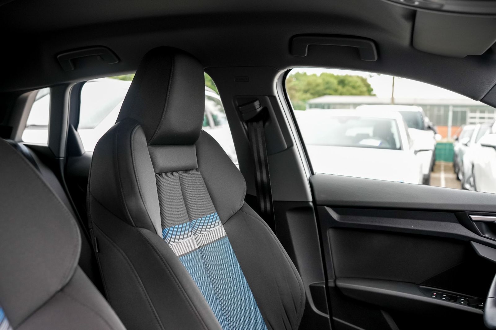 Audi A3 Sportback 35 TFSI advanced - Samsaru's Car Outlet