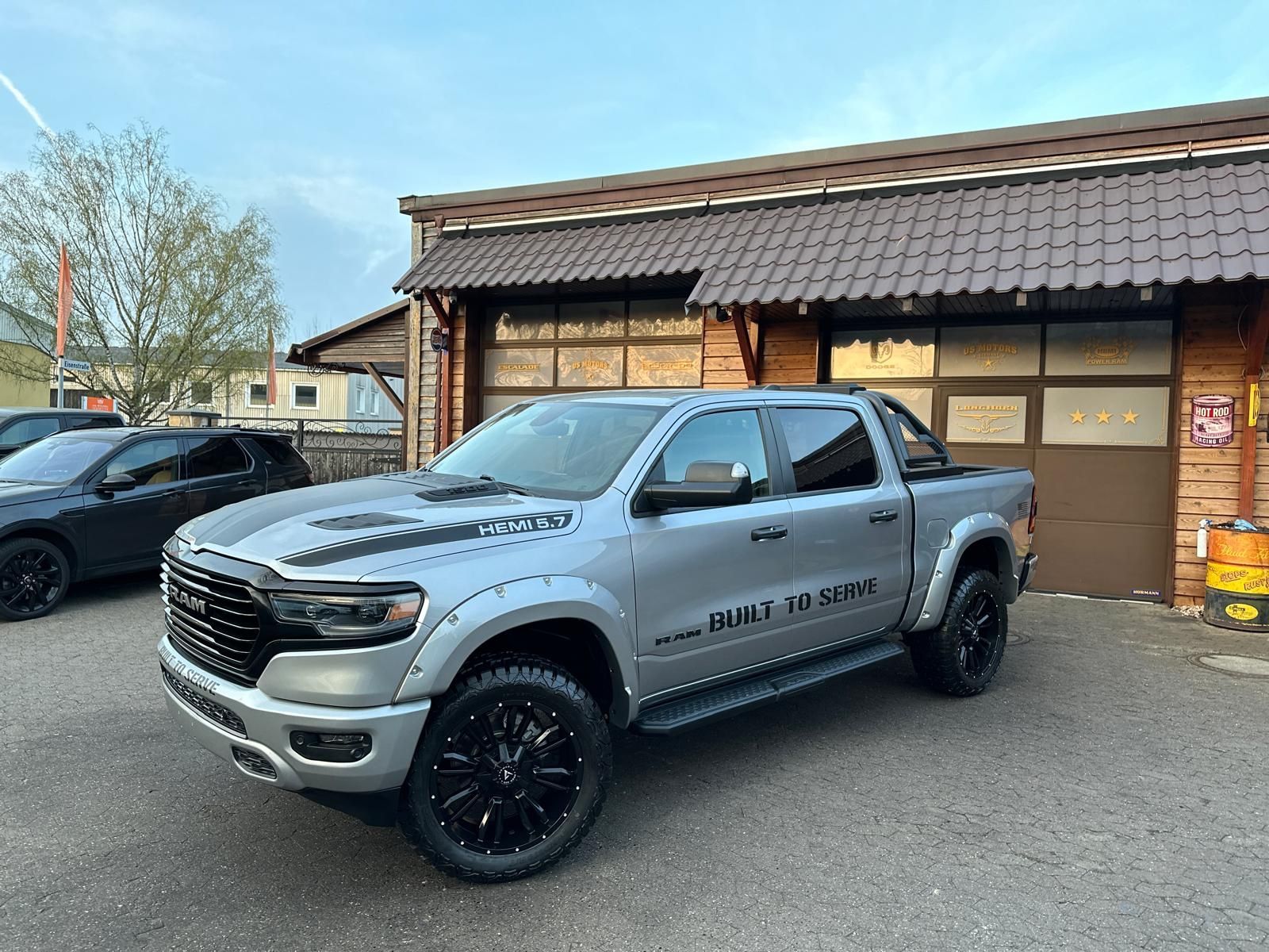 Dodge BUILT TO SERVE*LPG*4X4*OFF-ROAD*BÜGEL*AHK*NAVI*