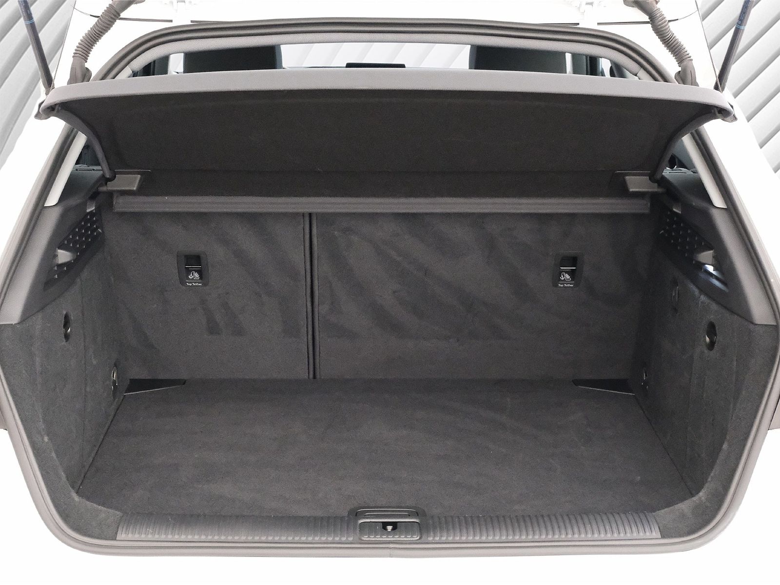 Audi A3 Sportback 35 TFSI - Samsaru's Car Outlet