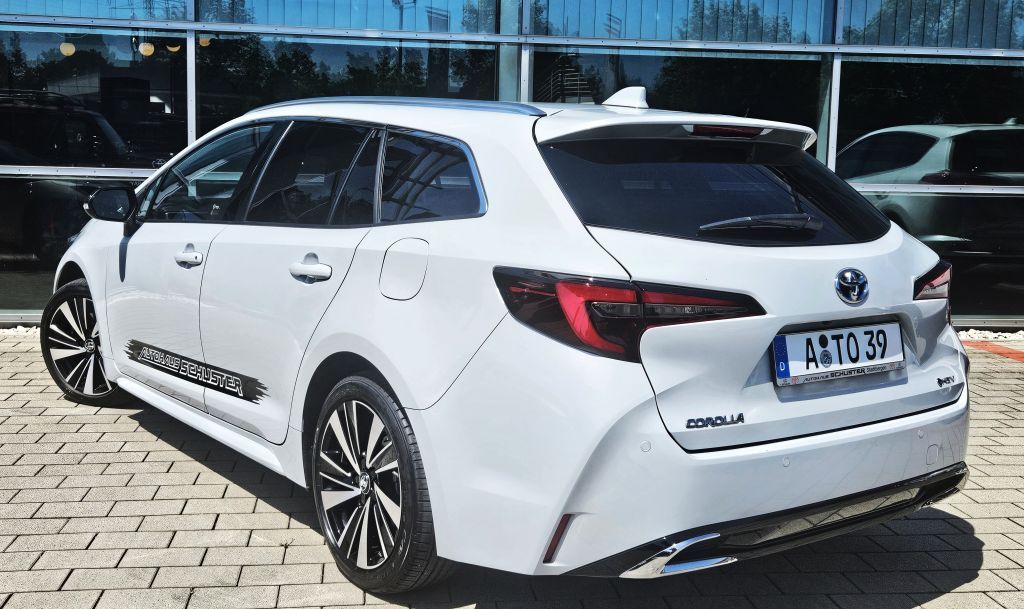Toyota Corolla 2.0 Hybrid Touring Sports Teamplayer*Tec