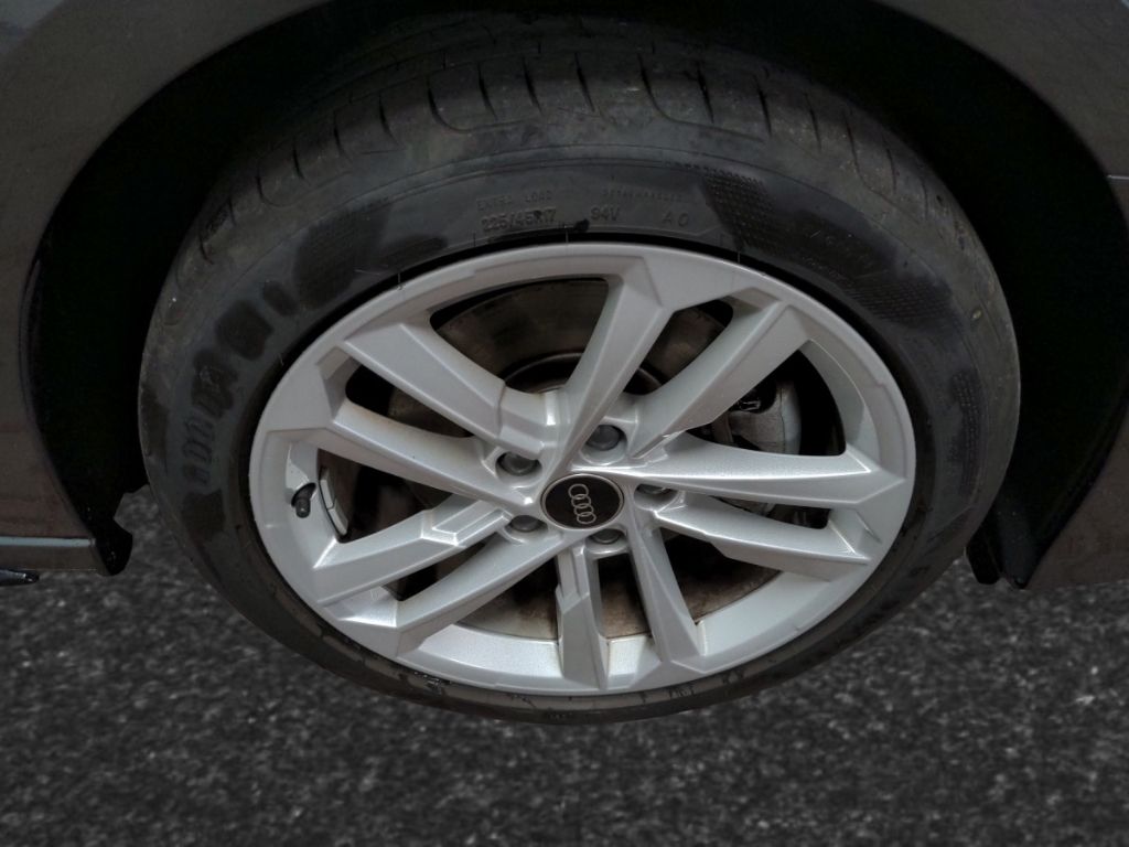 Audi A3 Sportback 40TFSIe S tronic S line Matrix Navi