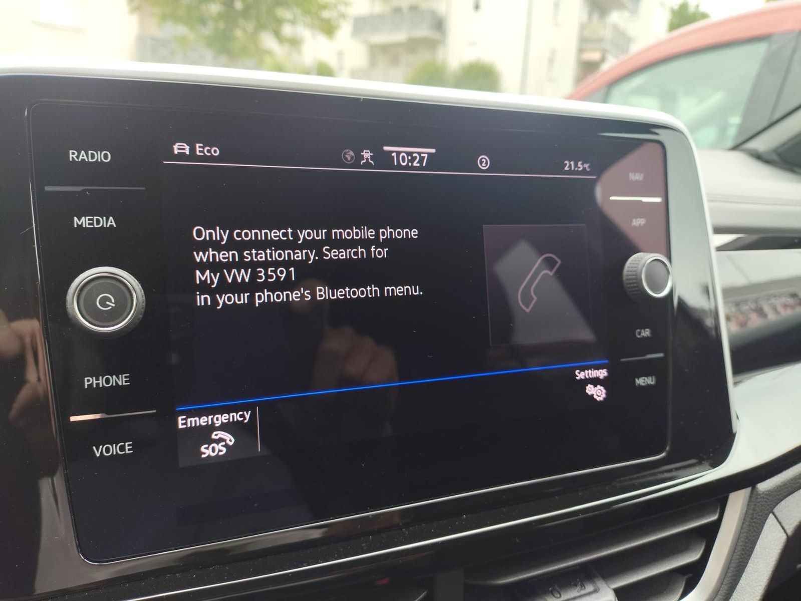 Volkswagen T-Roc 2.0 TDI R-Line - Samsaru's Car Outlet