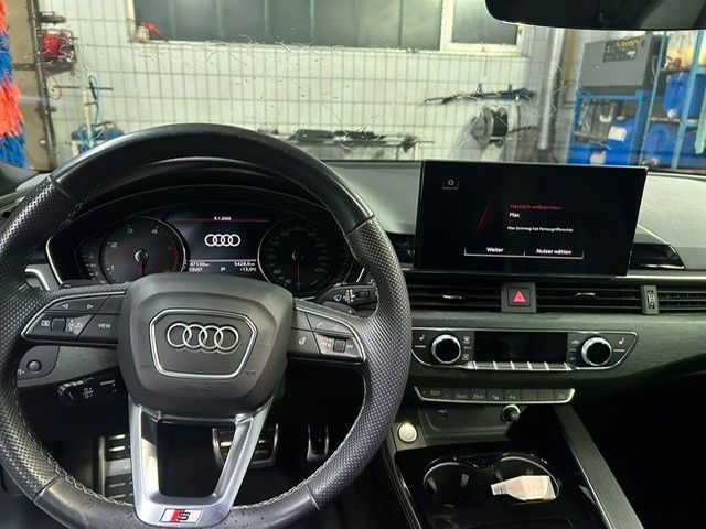 Audi A4 Avant 50 TDI quattro S line AHK Stdhzg Leder