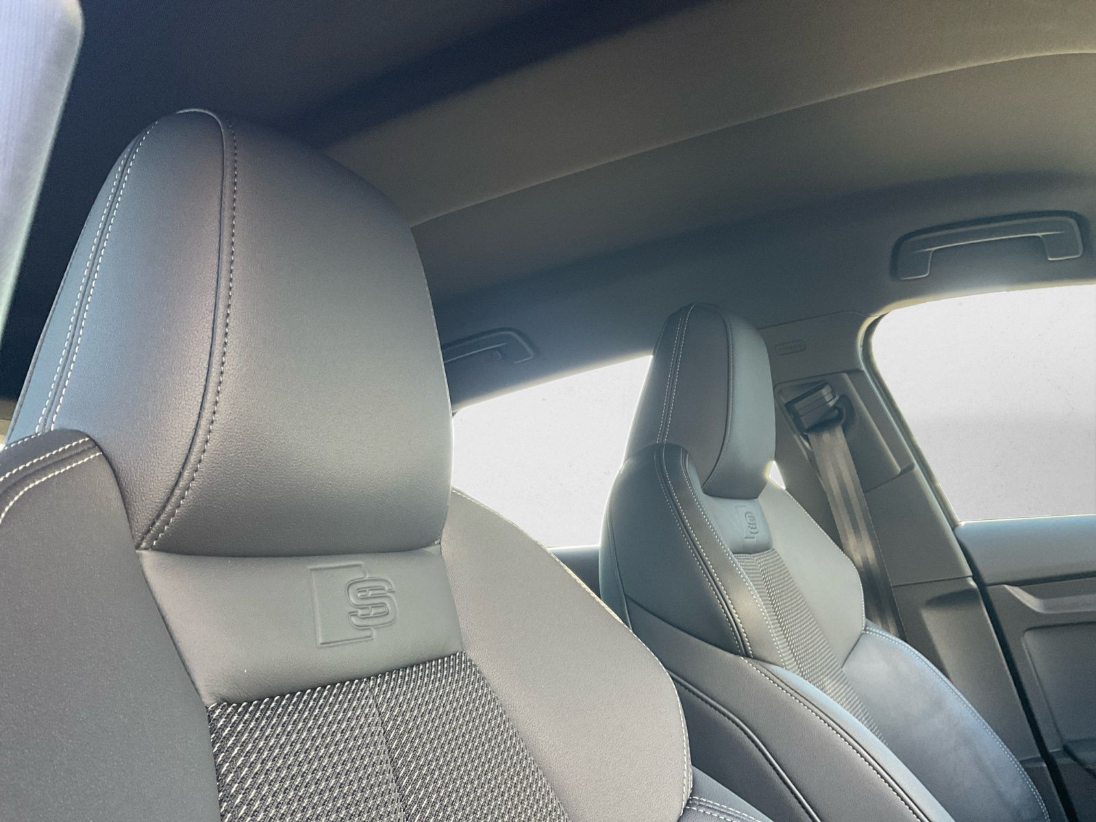 Audi A3 Sportback 40 TFSI e S line AHK ACC ALLWETTER