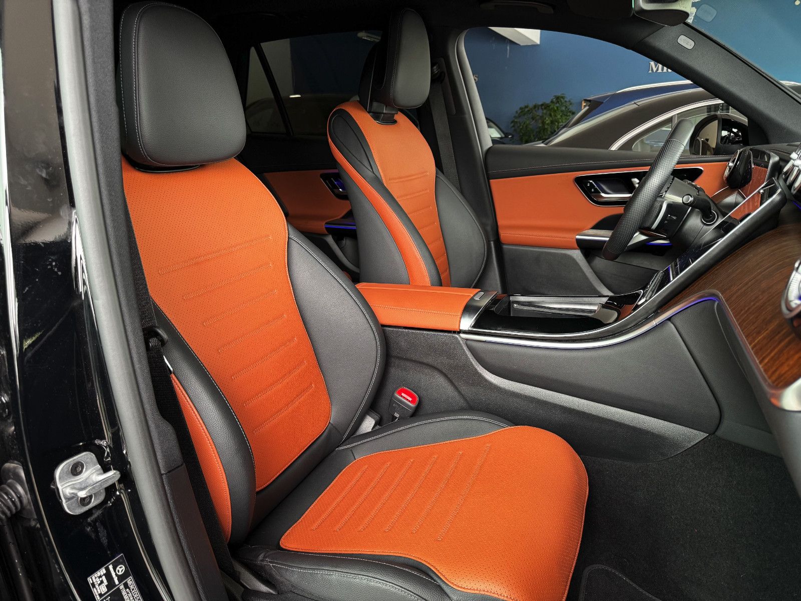 Mercedes-Benz GLC 300 de 4M*AMG P. PLUS*Night*HU*