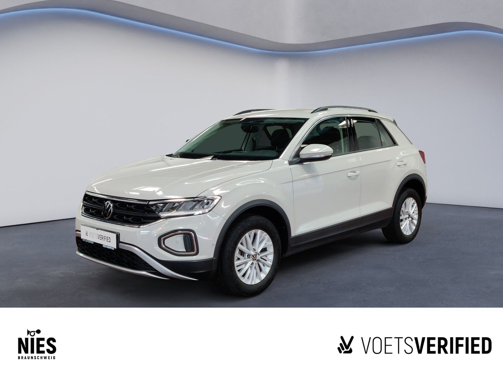 Volkswagen T-Roc Life 1.0 TSI - Samsaru's Car Outlet