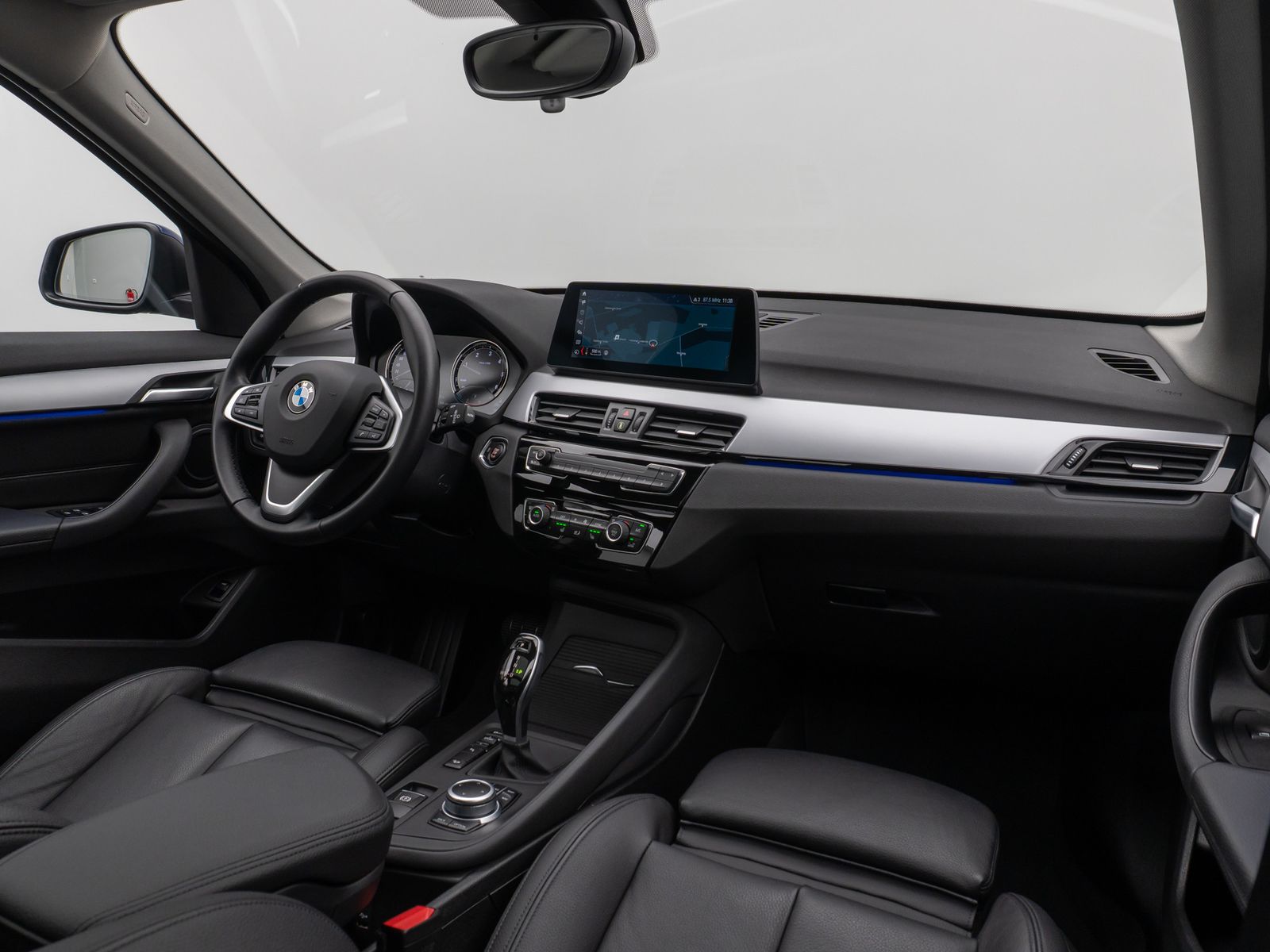 BMW X1 xD20d - Samsaru's Car Outlet