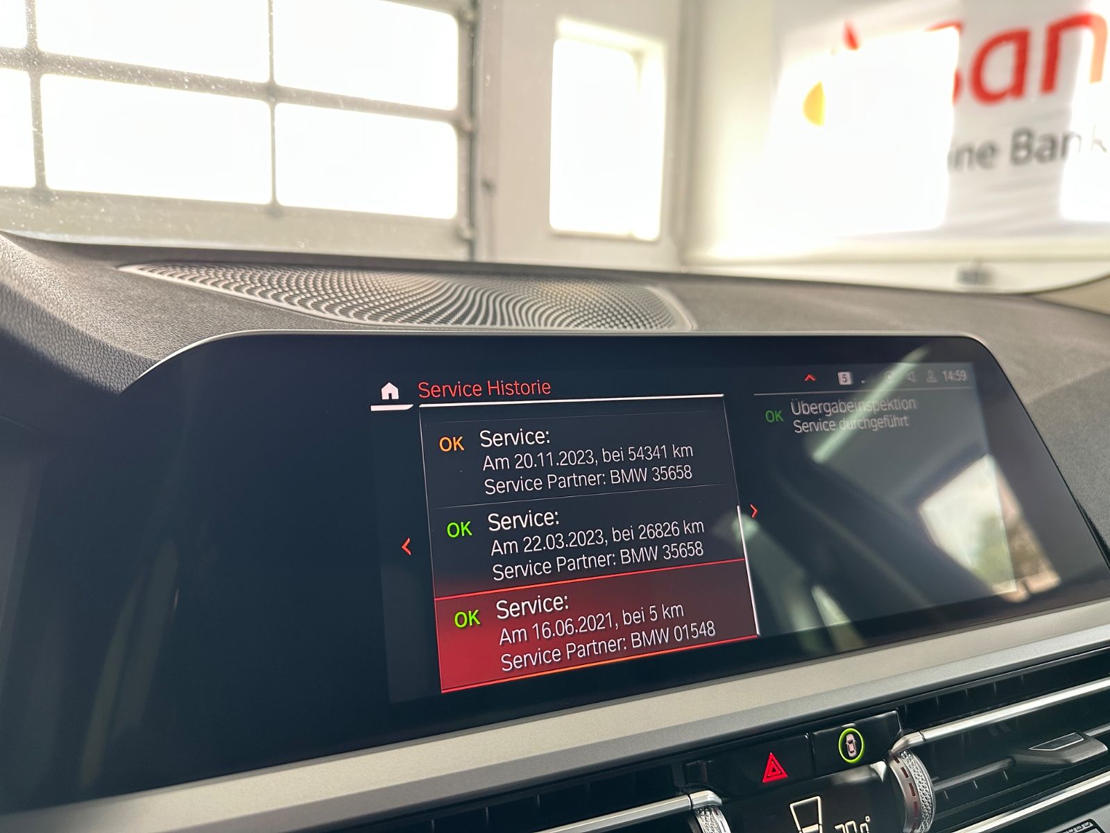 BMW 320 d Touring - Samsaru's Car Outlet