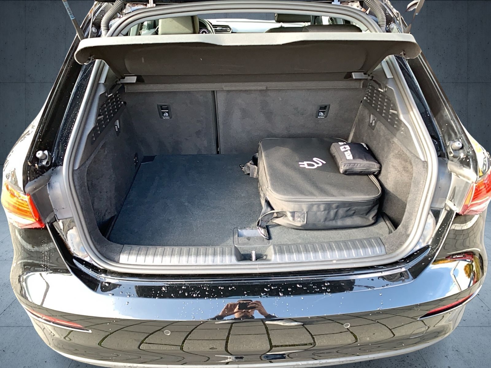 Audi A3 Sportback 40 TFSI e MMI/ASI/SHZ/sound/Temp