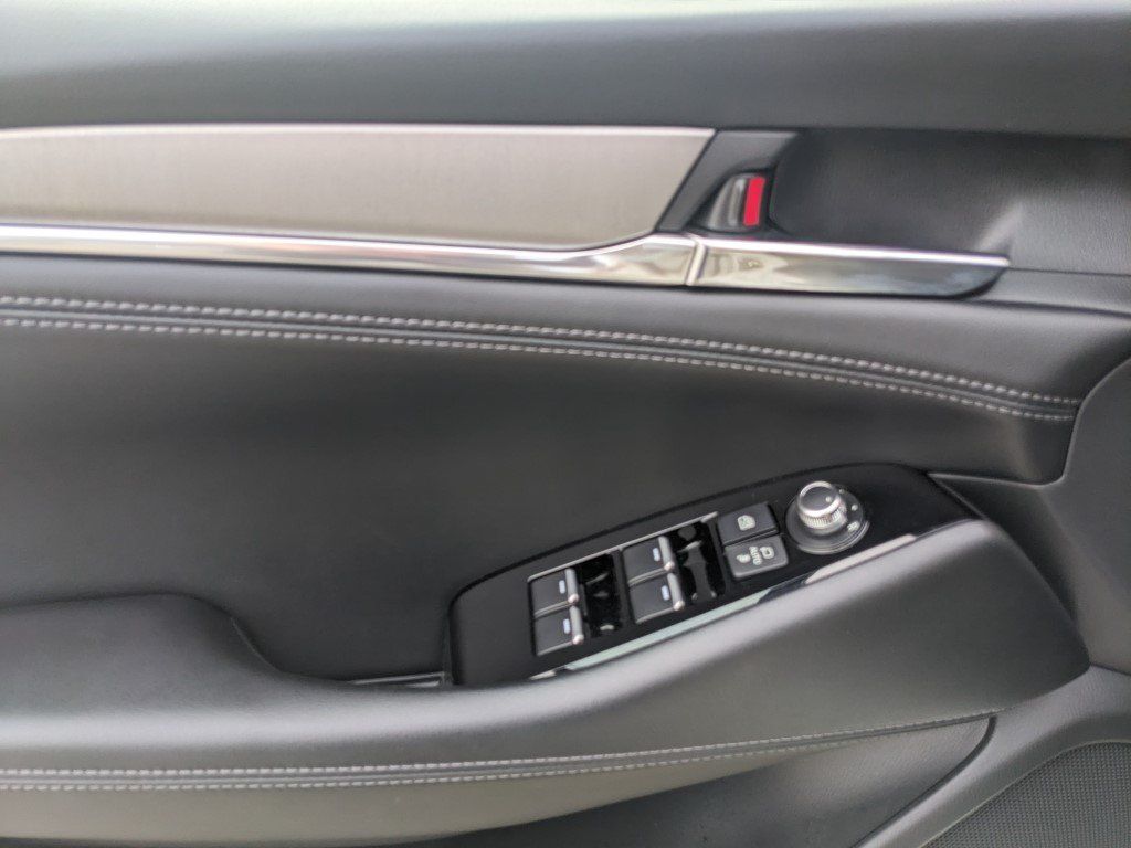 Mazda 6 4-Türer 2.5l Exclusive Bose Matrix-LED 360° Ka