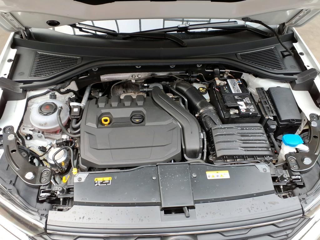 Volkswagen T-Roc 1.5 TSI DSG - Samsaru's Car Outlet