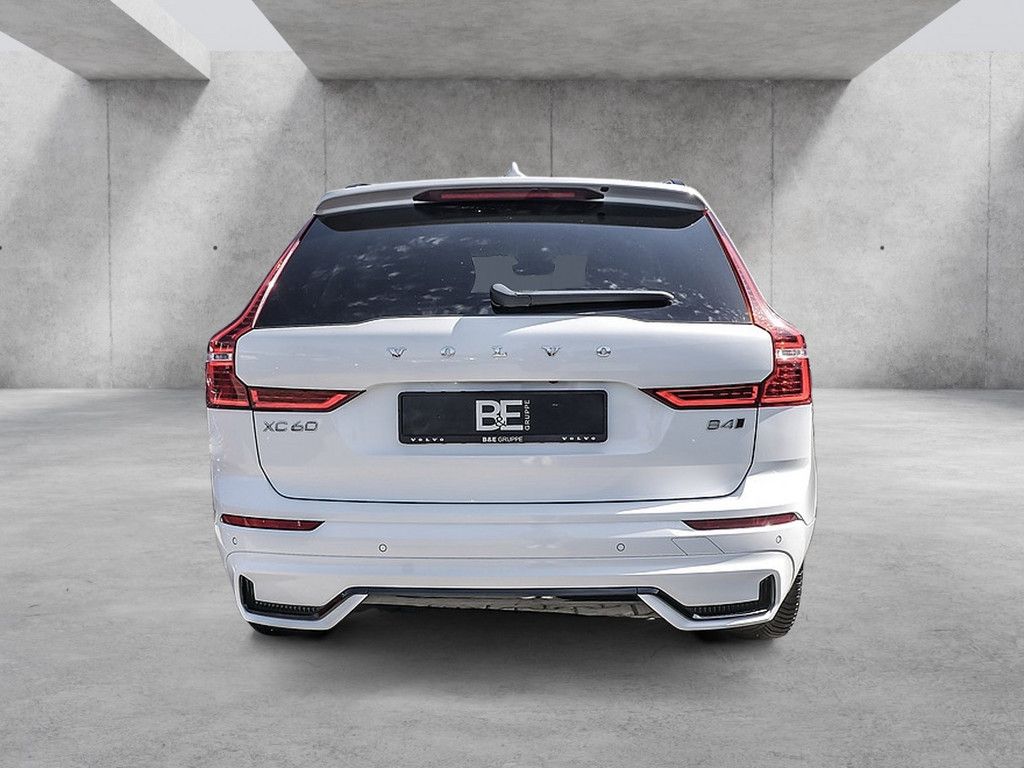 Volvo XC60 B4 Plus Dark AWD