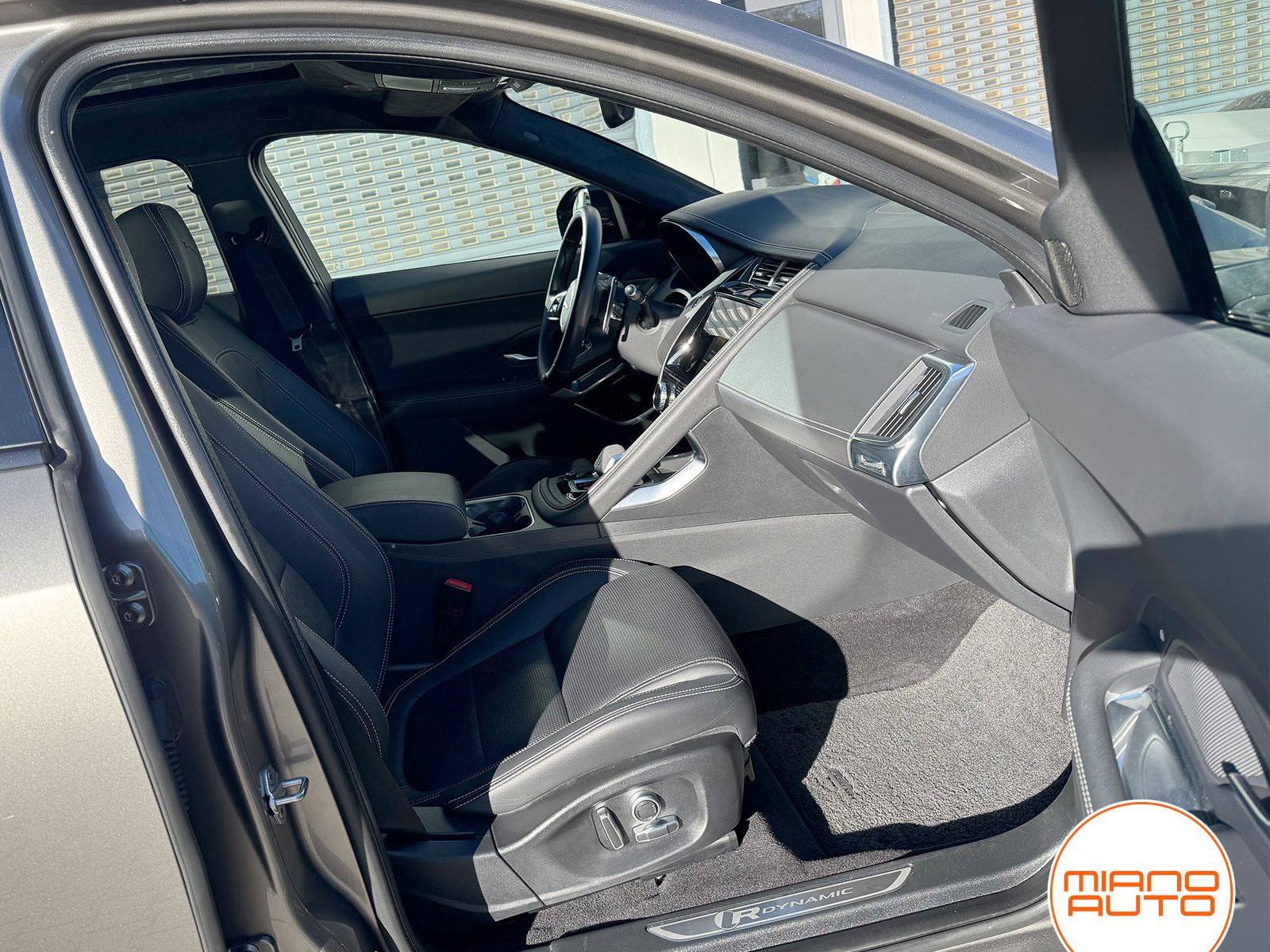 Jaguar E-PACE R-Dynamic S AWD *Mod. 2022|Pano|BlackPack