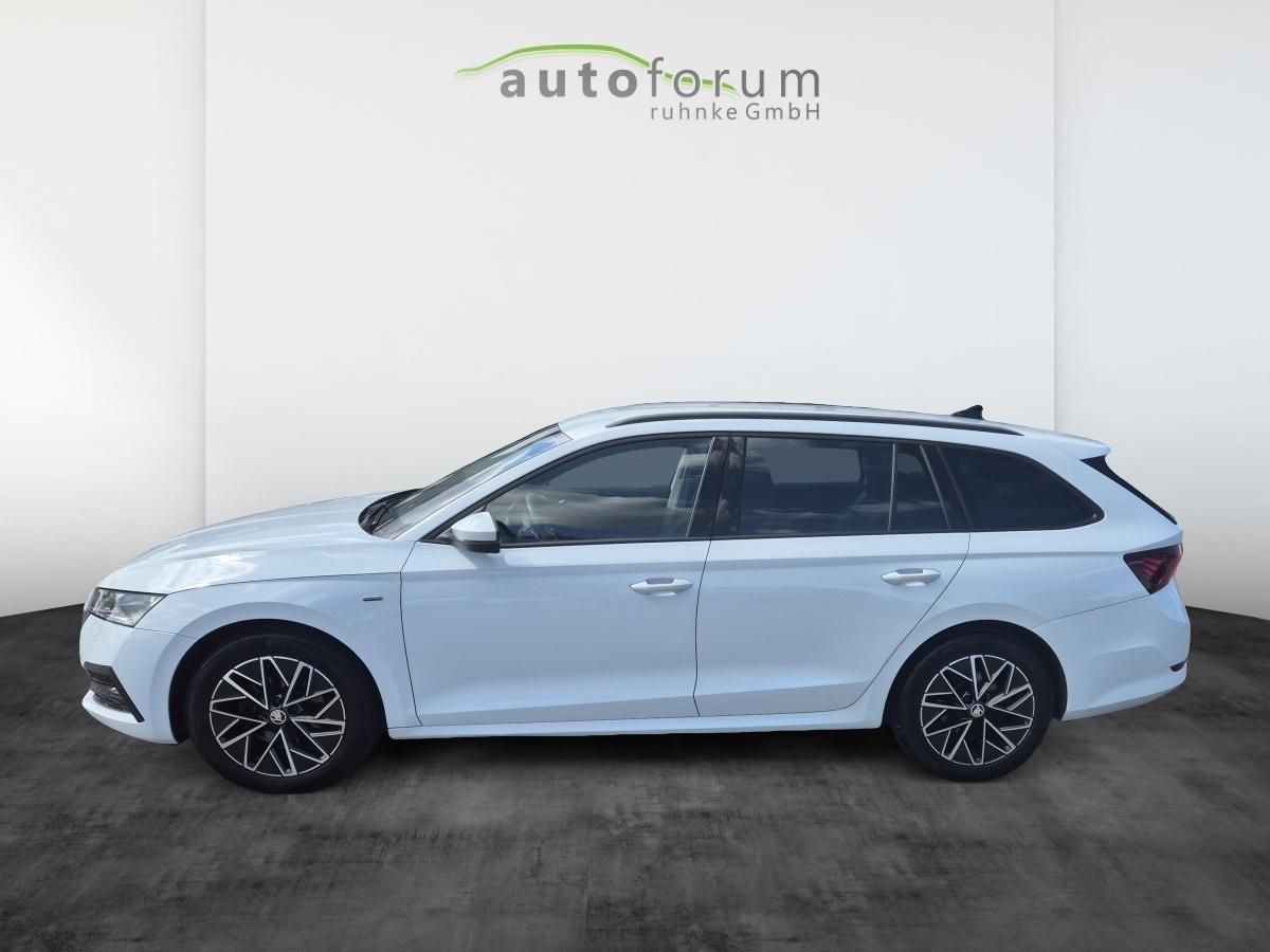 Skoda Octavia Combi 2.0 TDI Clever - Samsaru's Car Outlet