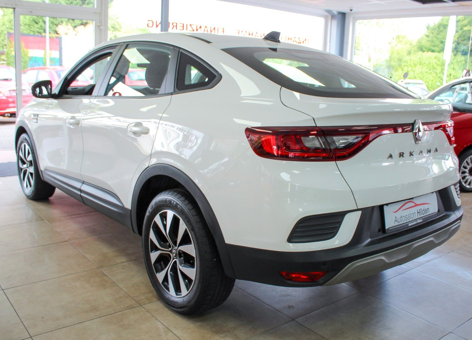 Renault Arkana 1.3 TCE Equilibre - Samsaru's Car Outlet