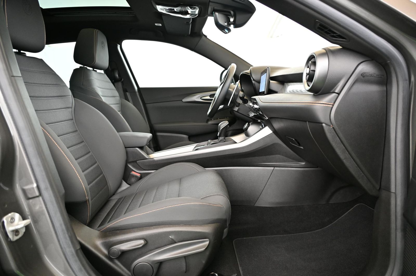 Alfa Romeo Tonale 1.3 PHEV 280 Q4 Ti LED/PANO/BREMBO/20