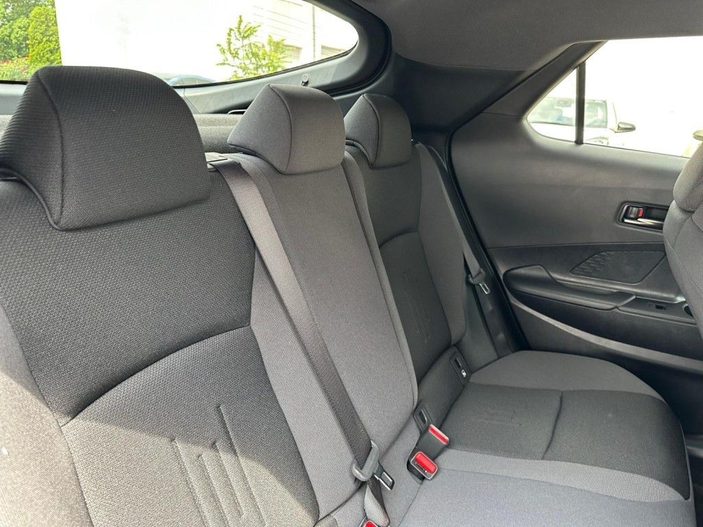 Toyota C-HR 1.8 Hybrid Teamplayer (AX2)