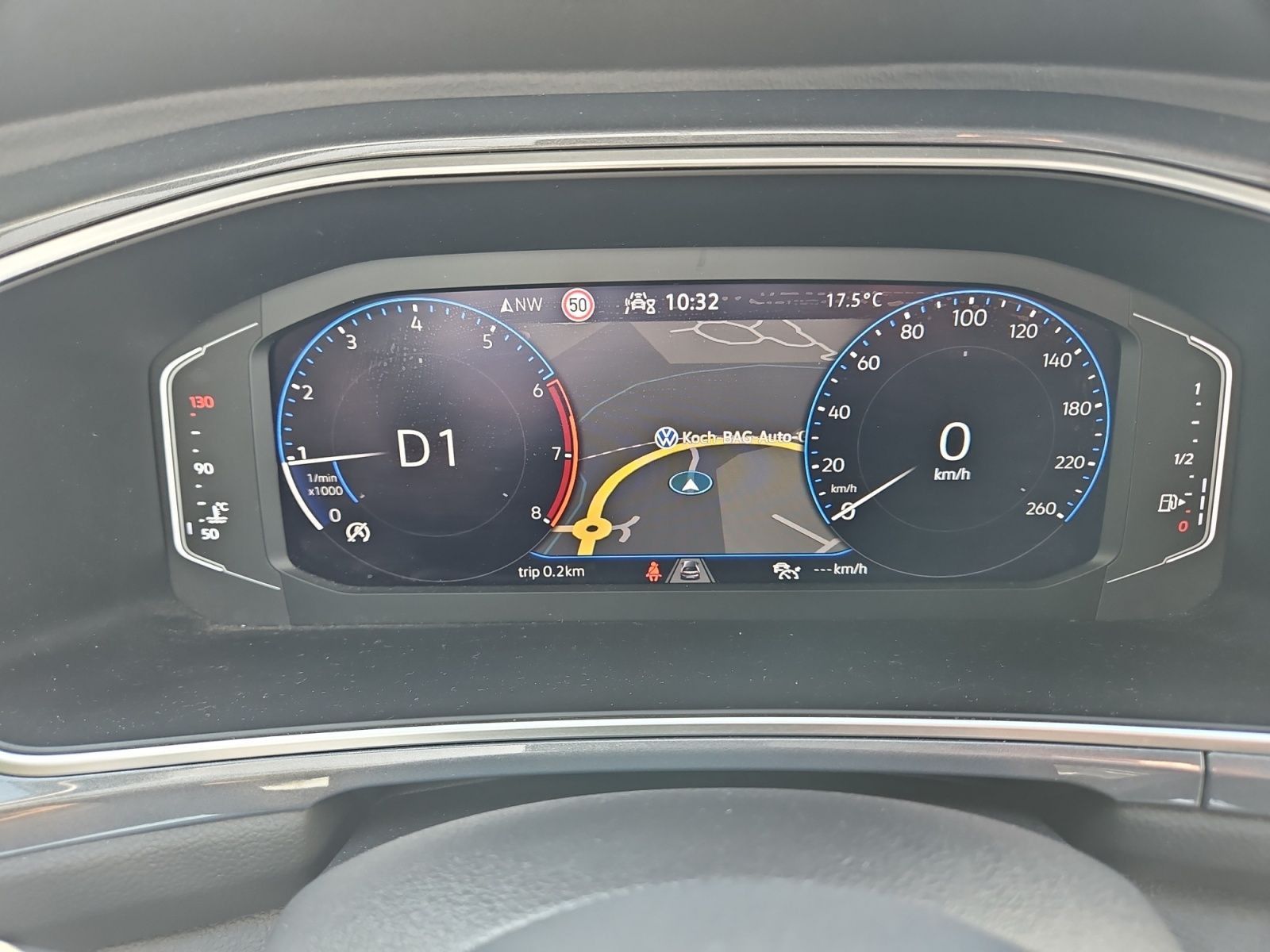 Volkswagen T-Roc 1.5 TSI Style - Samsaru's Car Outlet