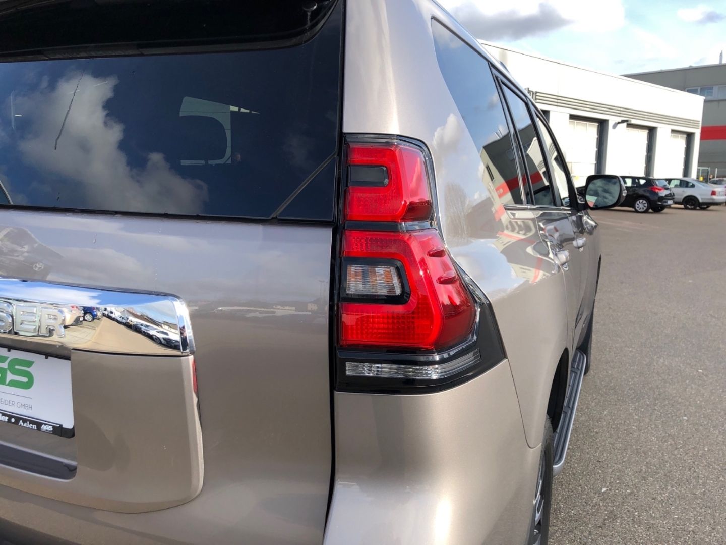 Toyota Land Cruiser 2.8 D-4D EXECUTIVE 4x4 Automatik
