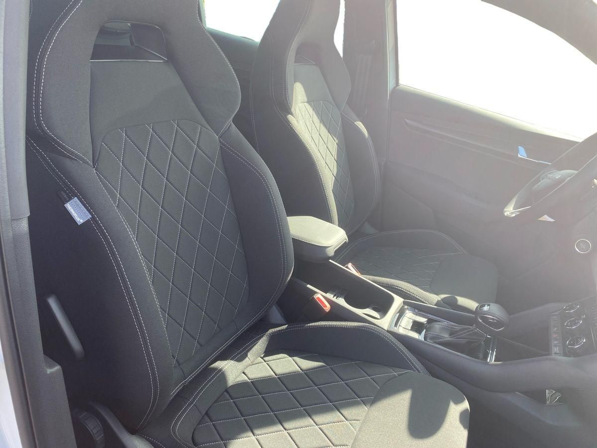 Skoda Karoq 1.5 TSI DSG SPORTLINE+AHK+APP+ACC+KAMERA