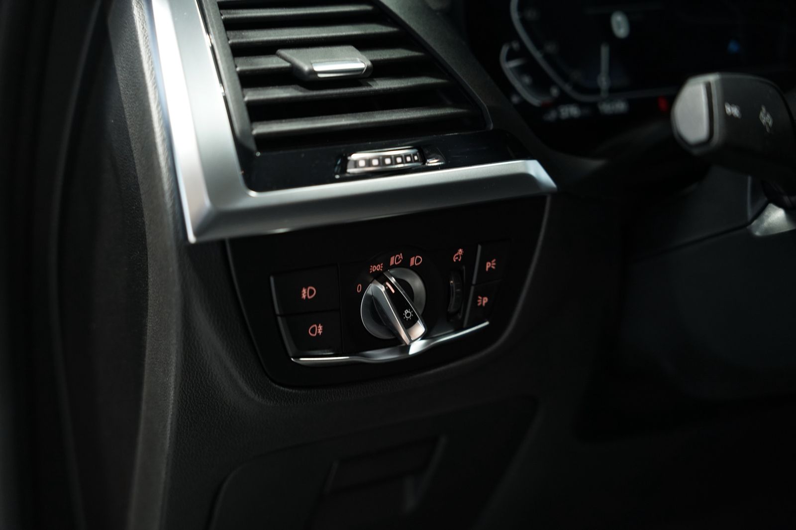 BMW X3 xDrive 30 e xLine *1.Hand *MwSt. *H&K *Live