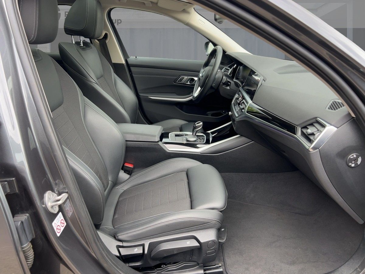 BMW 330 Sport Line - Samsaru's Car Outlet