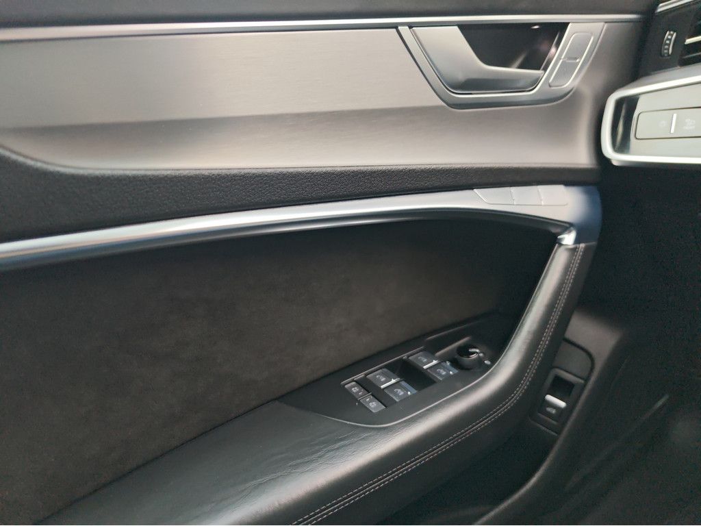 Audi RS6 Avant 4.0 TFSI quattro