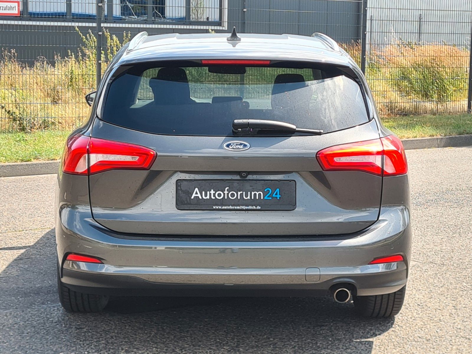 Ford Focus Turnier - Samsaru's Car Outlet