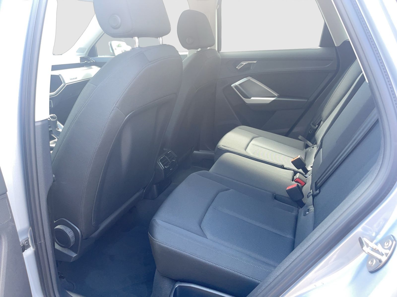 Audi Q3 40 TFSI Q - Samsaru's Car Outlet
