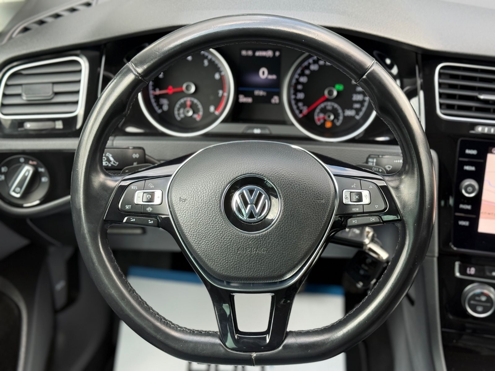Volkswagen Golf Variant Highline - Samsaru's Car Outlet