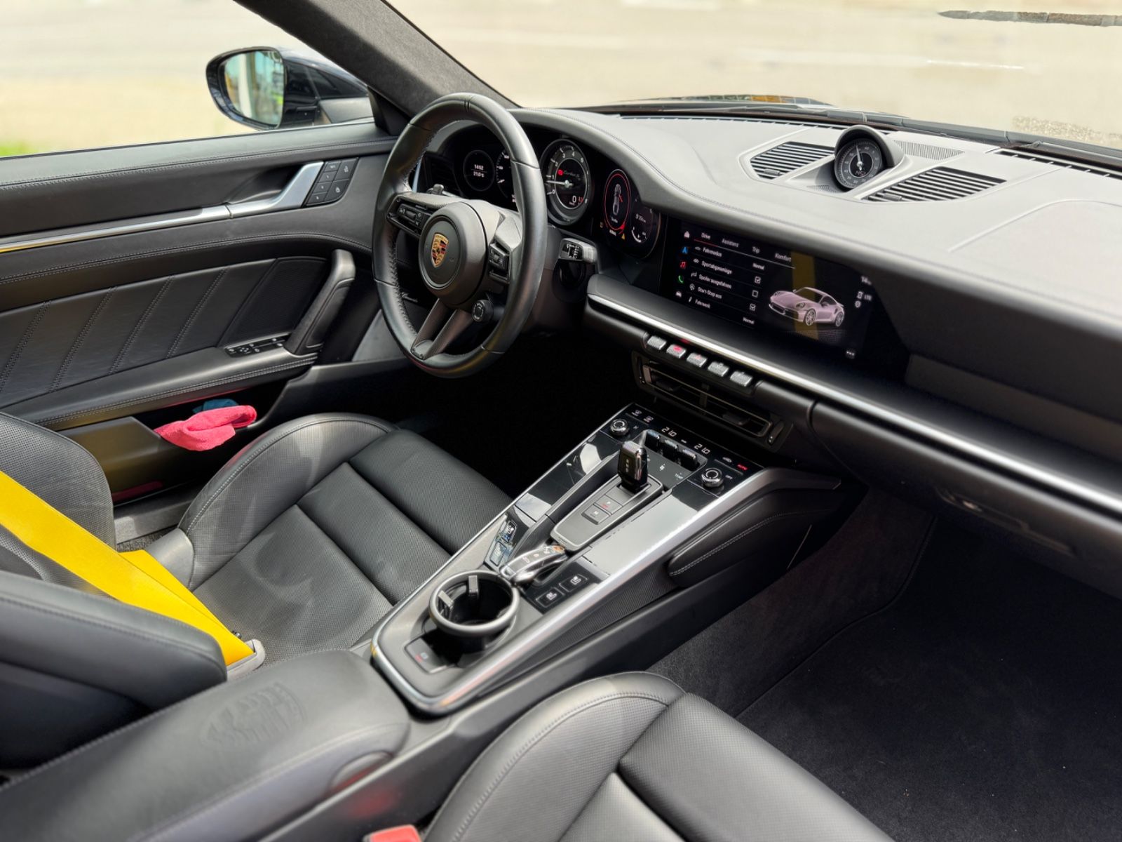 Porsche 992 Turbo S Coupé Carbondach*Lift*Burmeister*360