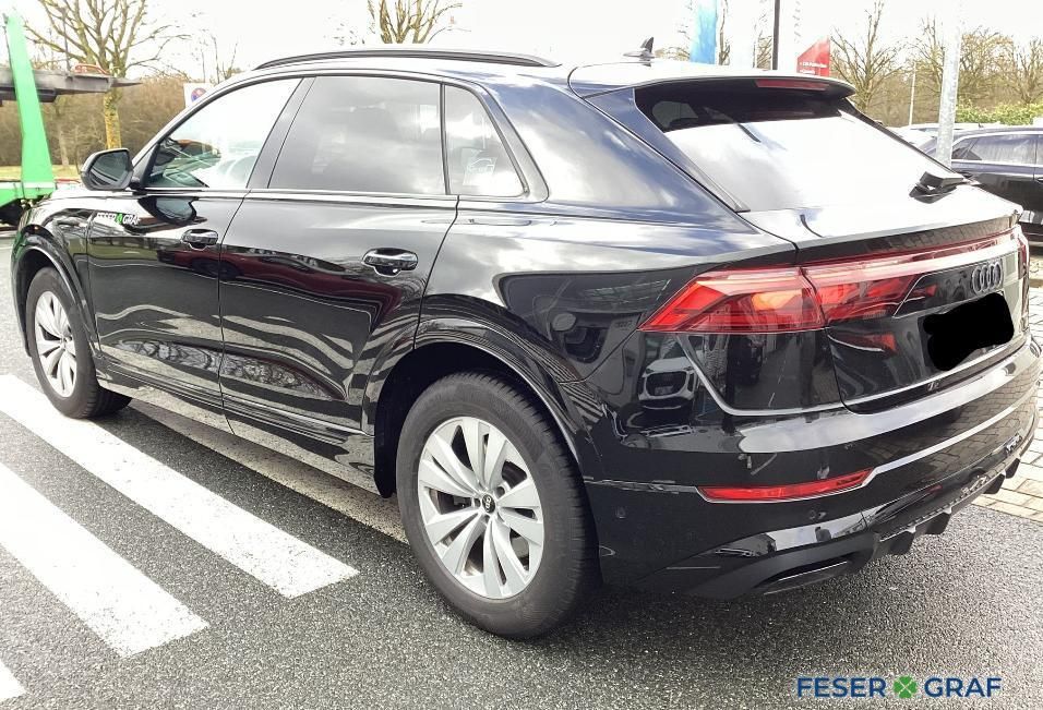 Audi Q8 50 TDI 2x S Line Pano,Standhzg,Sitzbel,AHK,Ka