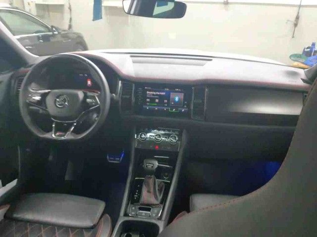 Skoda Kodiaq RS 2.0 TSI DSG 4x4 AHK+PANO+LEDER+elHK