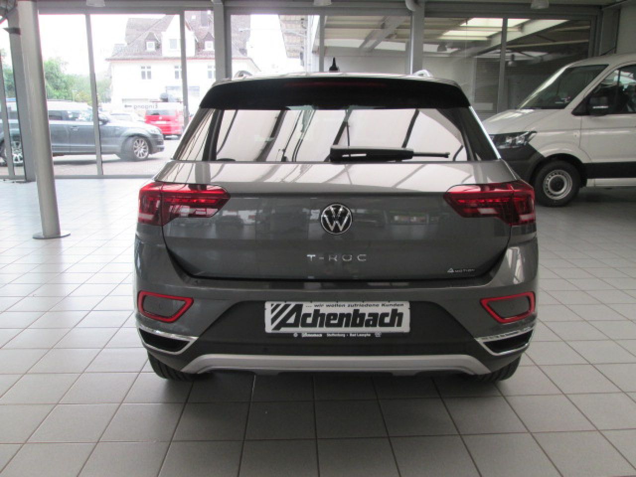Volkswagen T-Roc Style 2.0 TDI 4Motion DSG - Samsaru's Car Outlet