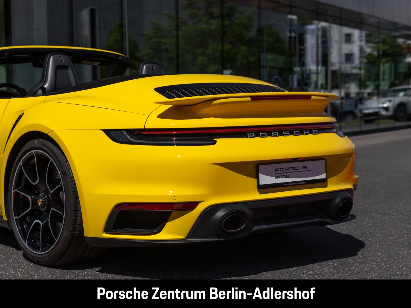 Porsche 992 911 Turbo Cabriolet Burmester Liftsystem-VA