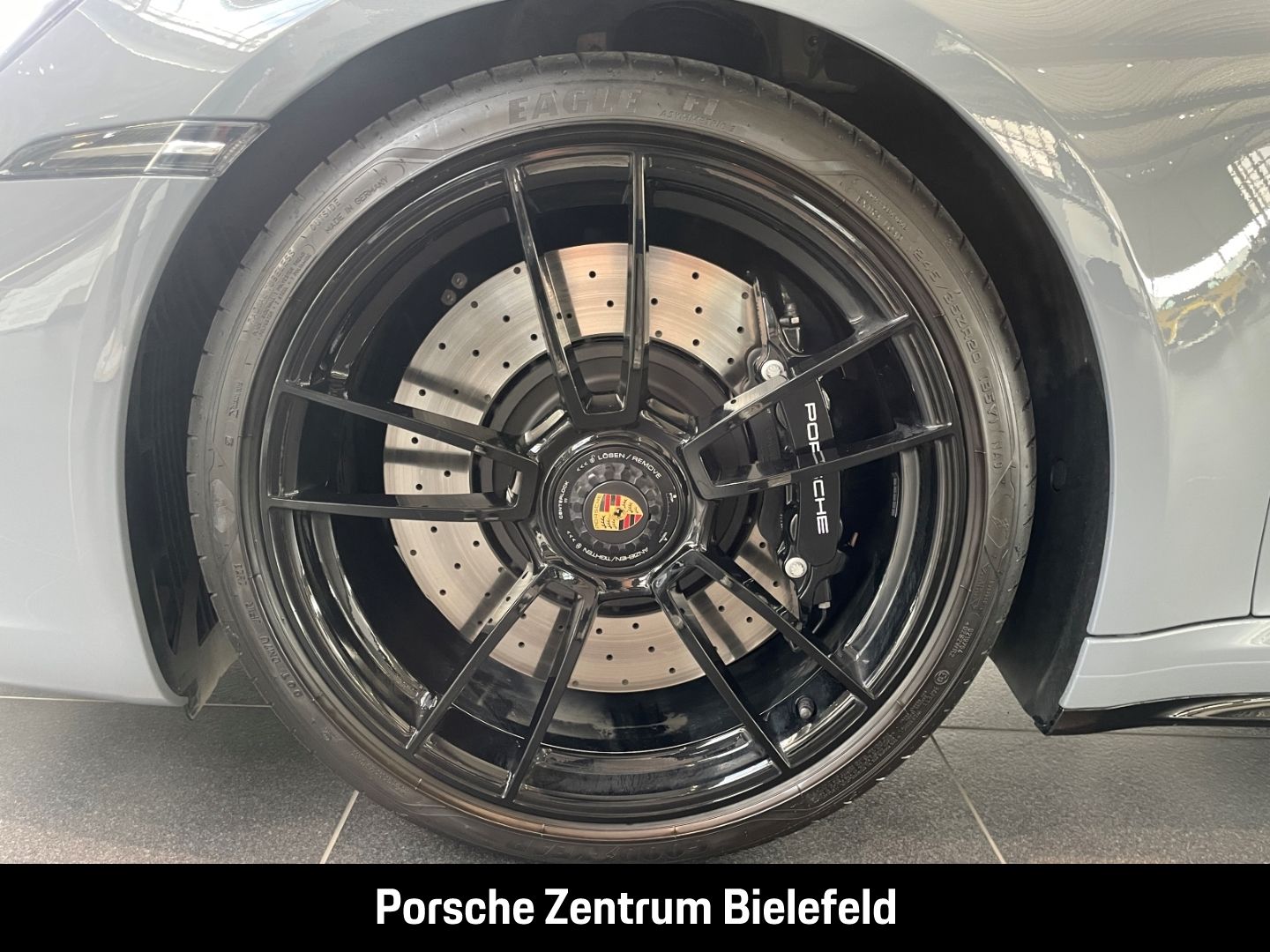 Porsche 992 911 Carrera 4 GTS Cabriolet Sportabgasanlage