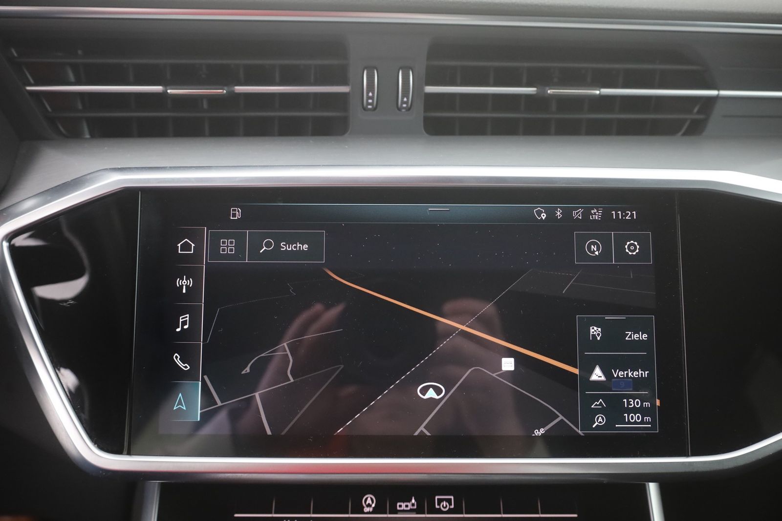 Audi A6 Avant 45 TFSI S-line - Samsaru's Car Outlet
