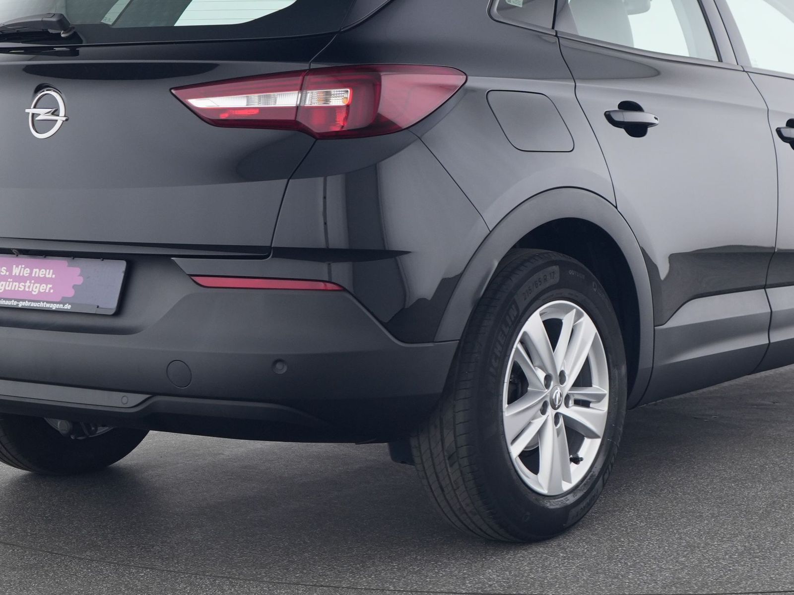 Opel Grandland Business Edition - Samsaru's Car Outlet