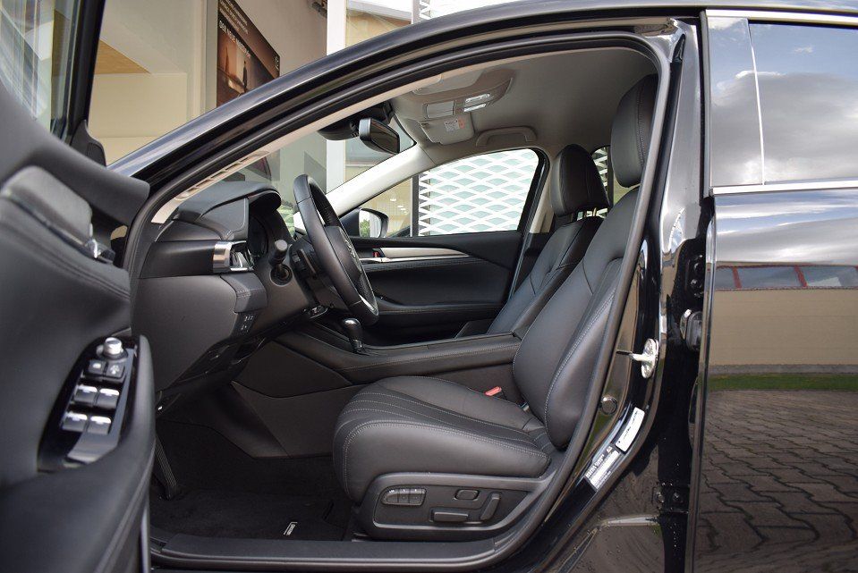 Mazda 6 2.0 165PS 6AG Exclusive-Line Leder BOSE® Matri