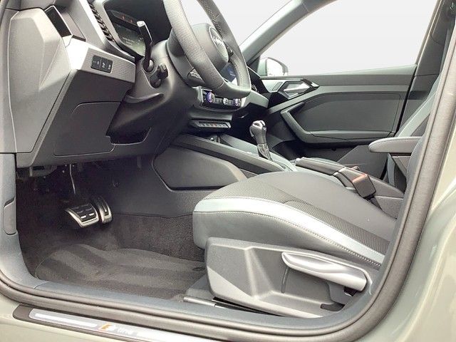Audi A1 Sportback 40TFSI S-line LED Scheinwerfer, Nav