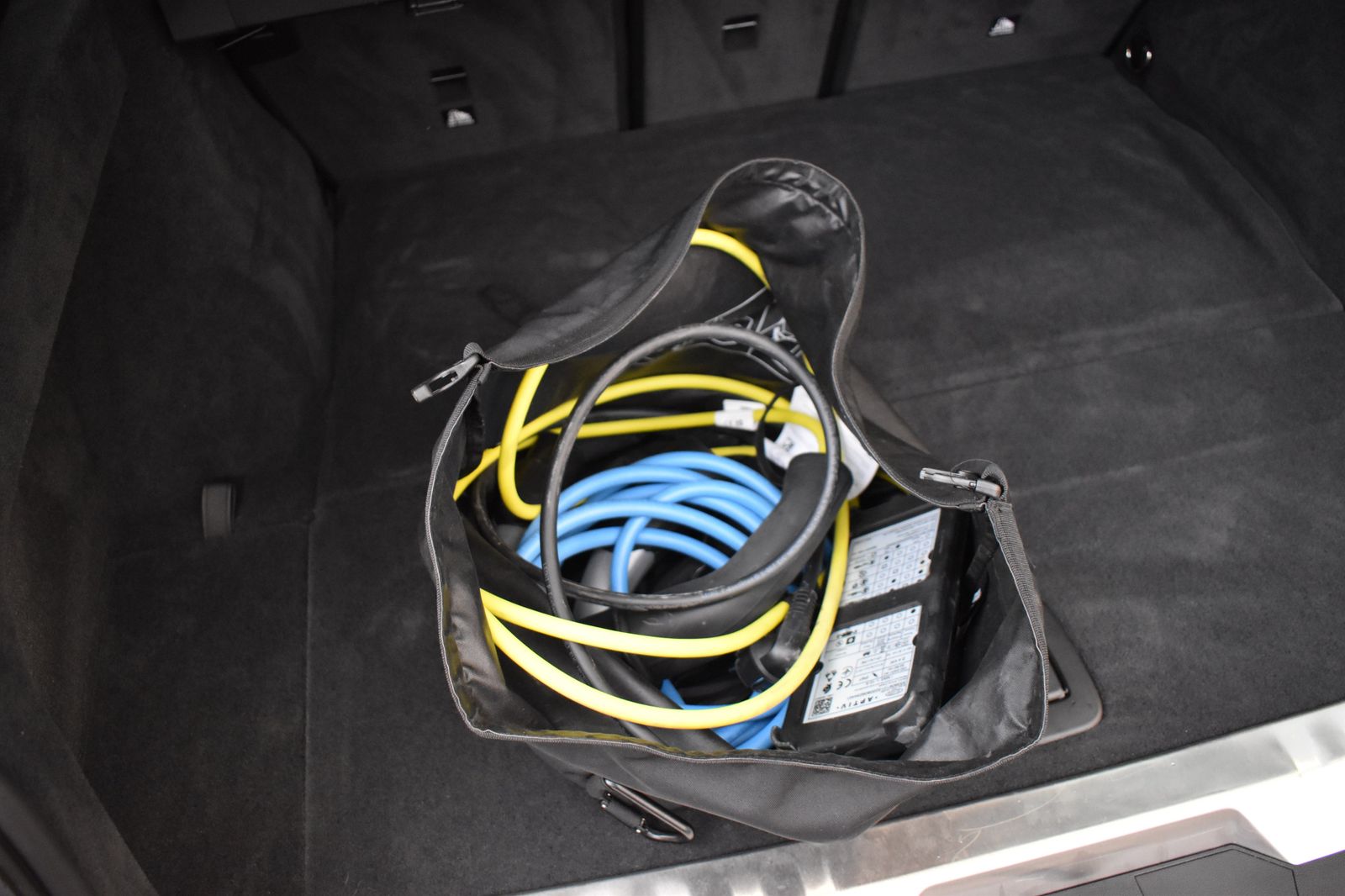 BMW 330e Touring M Sport - Samsaru's Car Outlet