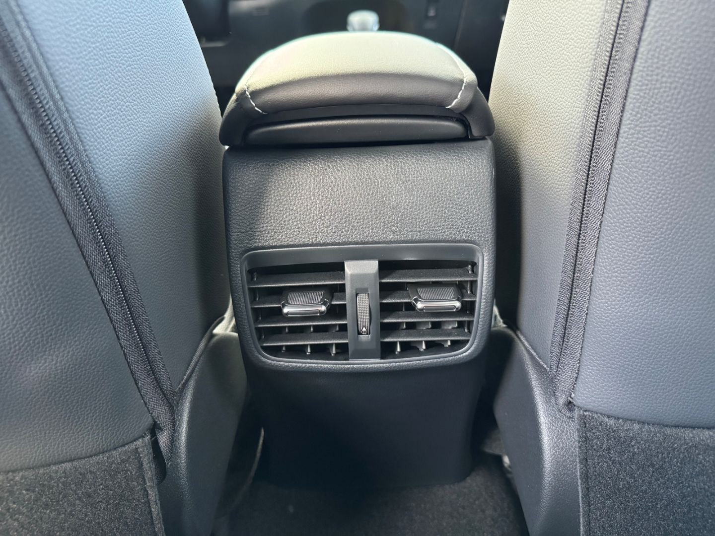 Toyota Corolla Touring Sports Hybrid Teamplayer / CarPl