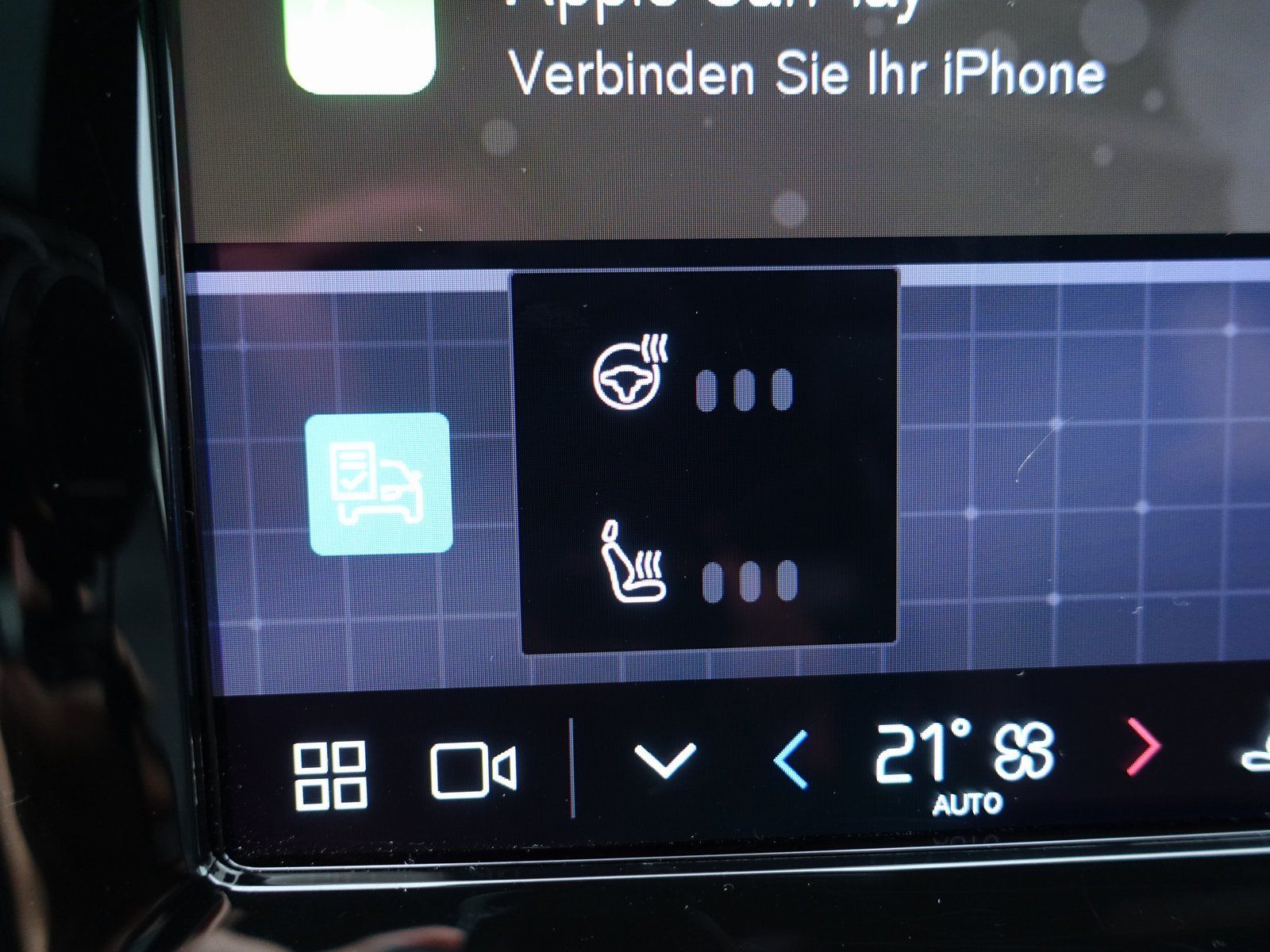 Volvo XC60 Black Edition Ultra T6 AWD - Samsaru's Car Outlet