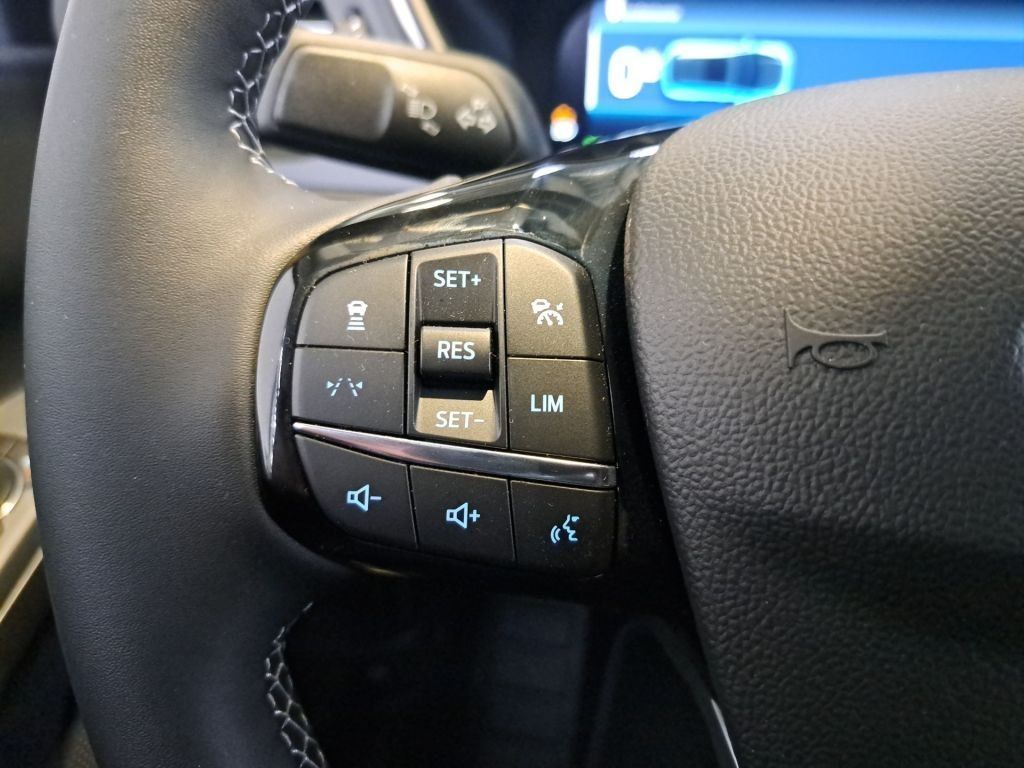 Ford Kuga 2.5 Duratec PHEV ACTIVE X HUD LED AHK Shz.