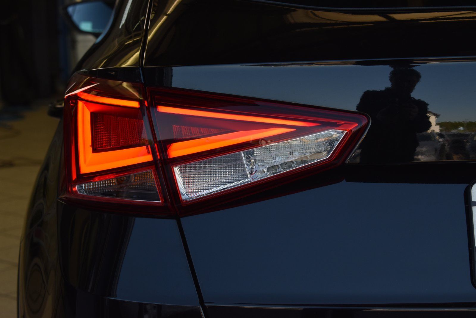 Seat Arona 1.0TSI Xcellence - Samsaru's Car Outlet